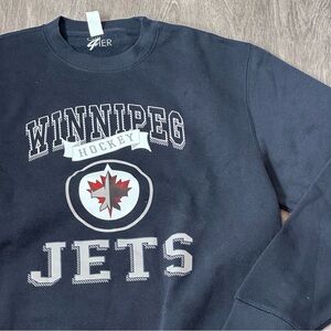 GIII 4 Her | Women’s NHL Winnipeg Jets Navy Crewneck Sweatshirt | Size M - NWT!